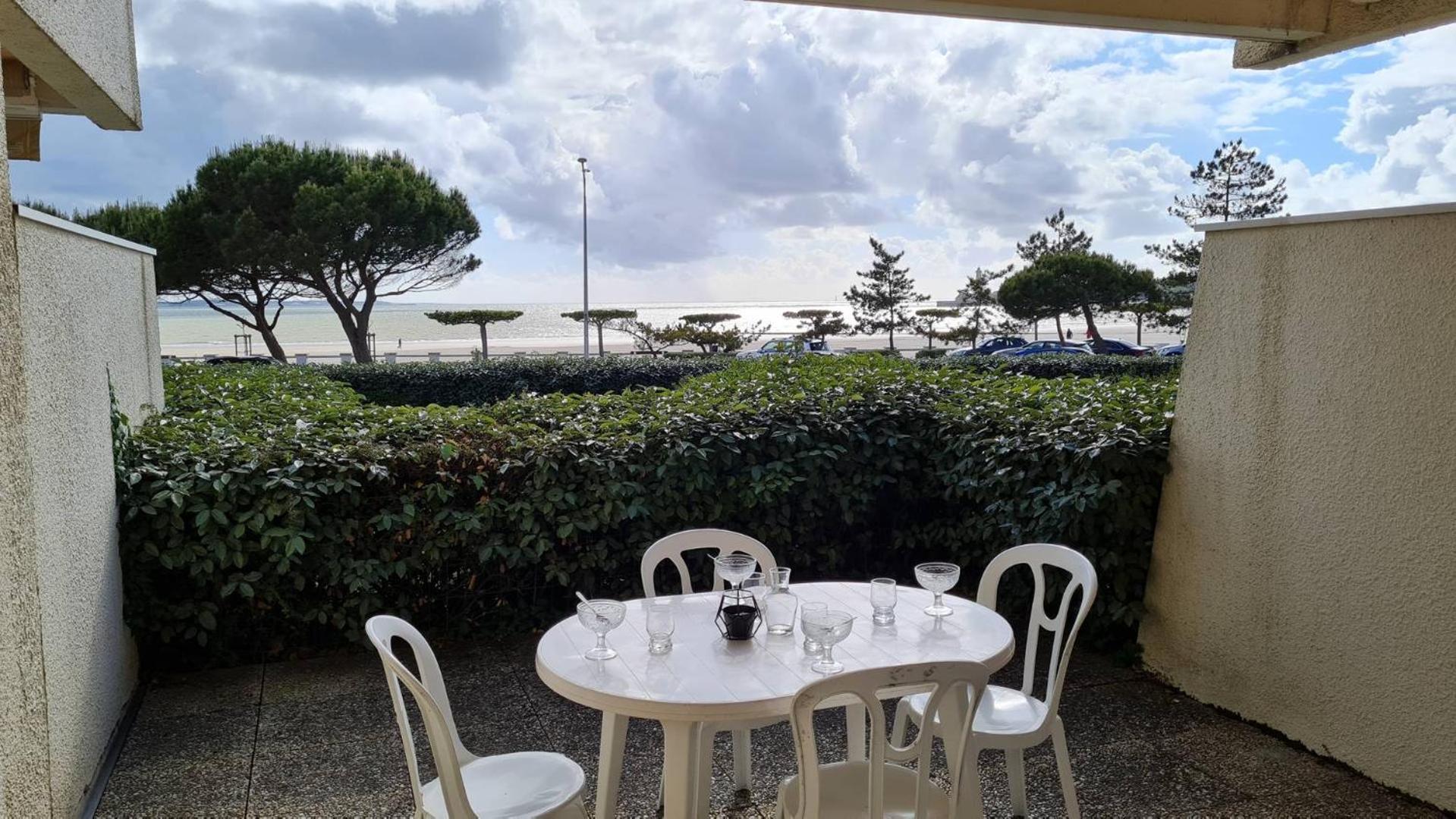 Saint Georges De Didonne - Vue Mer Pour Ce Studio Cosy En Rez-De-Chaussee 외부 사진